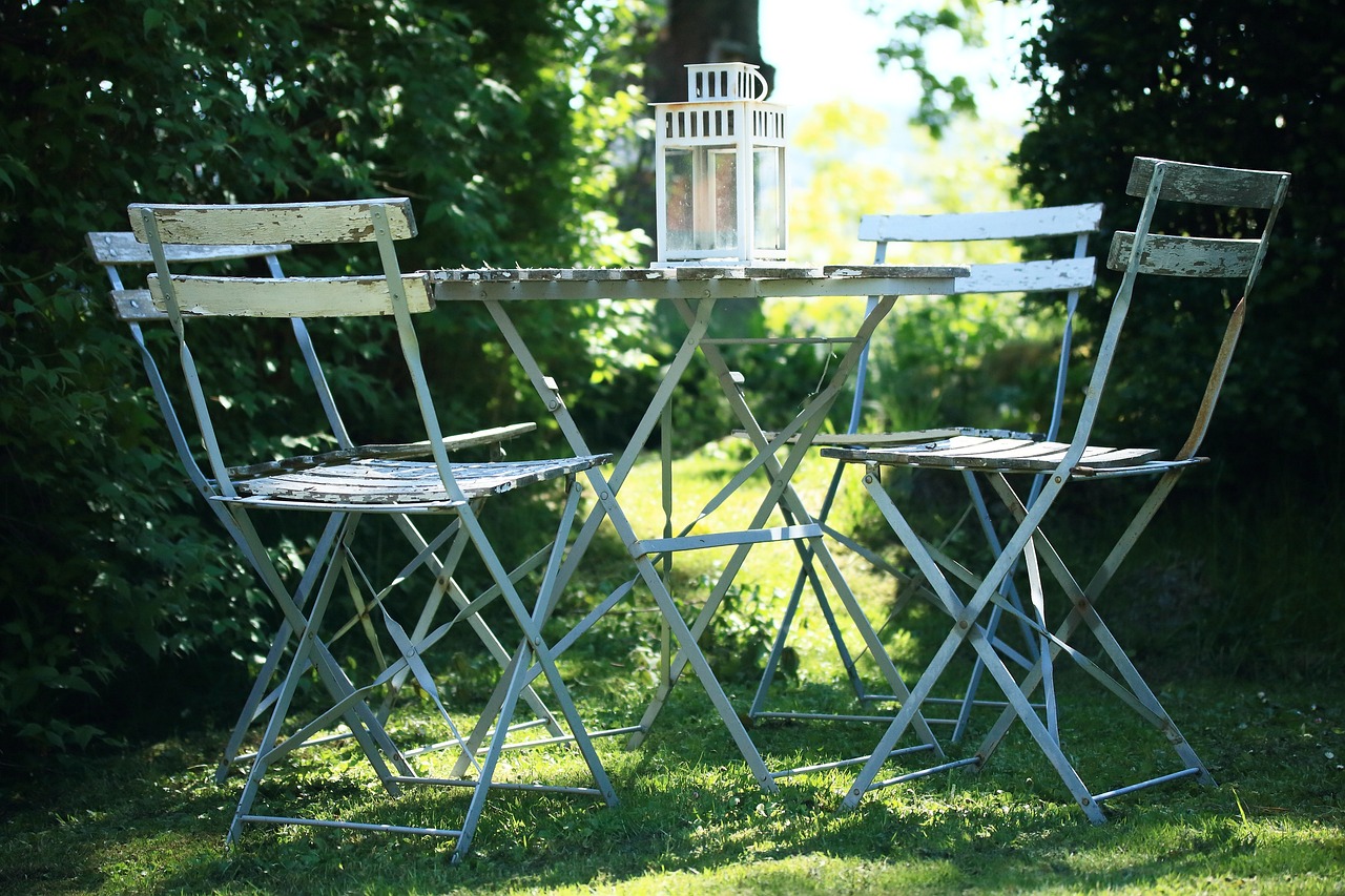 Feast Your Eyes on Repurposed Dining Furniture